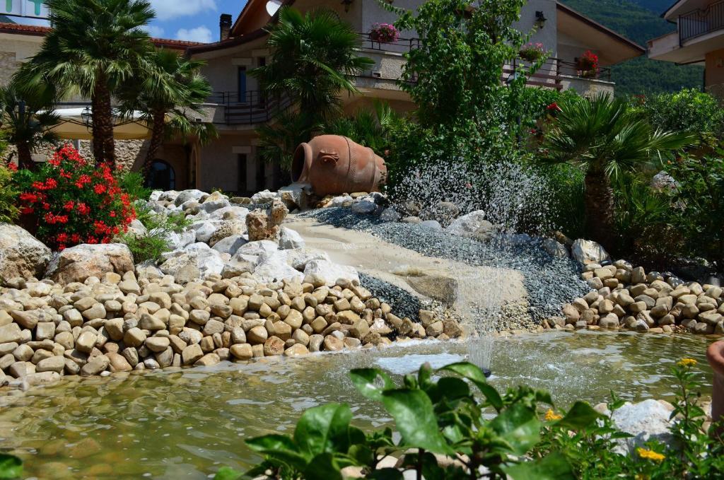 Hotel La Grotte San Donato Val di Comino Bagian luar foto